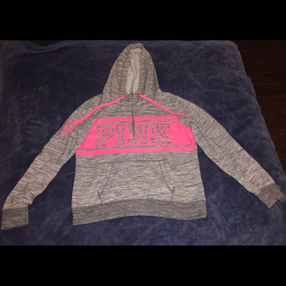 Women's Love PINK Victoria's Secret sweatshirt